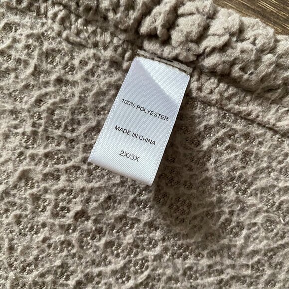 Koolaburra by UGG Cozy Brushed Back Sherpa Poncho w/ Hood 2X/3X A388384 - Picture 3 of 9